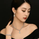 Ensemble de bijoux de mariée de luxe, tendance, collier et boucles d&rsquo;oreilles en Zircon exquis, tempérament élégant, Bracelet en strass, Banquet