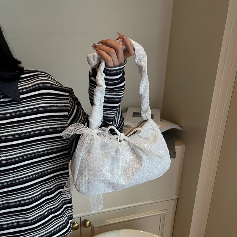 Sac fourre-tout en cuir de luxe pour femmes élégantes, sac à main à bandoulière de styliste pour un confort quotidien tendance