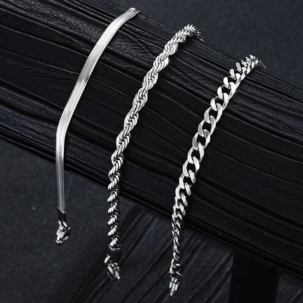 ensemble de bijoux simples en acier inoxydable pour hommes, couleur argent, unisexe, punk, vintage, anneau lisse, collier, bracelet, cadeaux, nouvelle collection 2024