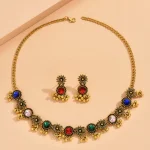 Collier et boucles d&rsquo;oreilles pour femmes, ensemble de bijoux rétro à motifs de fleurs incrustés de diamants et élégants pour femmes