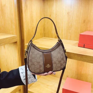 Sac à main à bandoulière élégant avec un design vintage et une grande capacité pour femmes élégantes en cuir décontracté