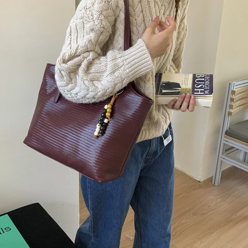 Sac à main en cuir pour femmes, élégant, classique, de styliste, de luxe, fourre-tout à bandoulière, pour tenue urbaine quotidienne