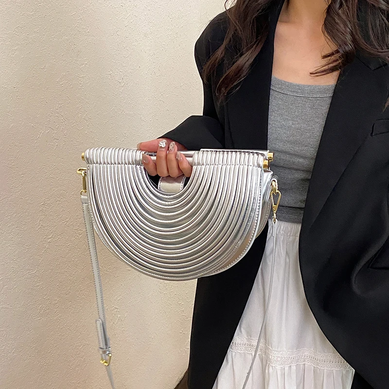 Pochette de soirée de luxe pour femmes, sac à bandoulière demi-lune à nouilles dorées, sacs à main de luxe de styliste pour dîner de mariage, 2025