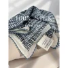 Foulard en soie Pure pour femmes, carré léger en crêpe de Chine, enveloppe de Protection solaire polyvalente à la mode, printemps et été