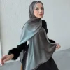 Nouveau dégradé en mousseline de soie Hijab respirant longue écharpe malais perle en mousseline de soie écharpe mode musulmane été foulard plage châle Turban
