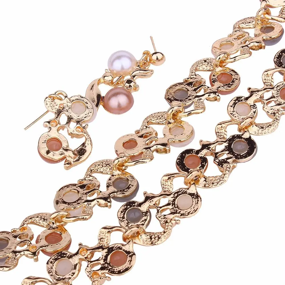 Collier de perles en métal coloré, exquis et élégant, strass, boucles d'oreilles pendantes, feuille, ensemble de boucles d'oreilles, cadeau