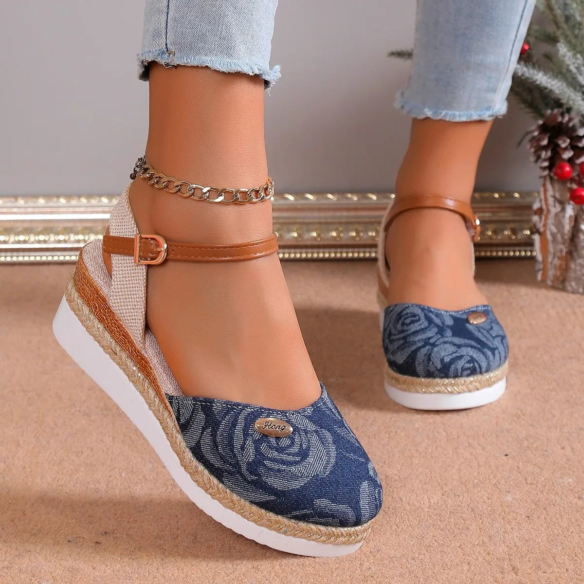 Sandales à Talons Compensés pour Femme, Chaussures de Styliste à Plateforme, Nouvelle Mode d'Été 2024