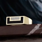 Bagues carrées et rondes en pierre blanche pour hommes et femmes, bijoux exquis, cadeau de fête, document en or