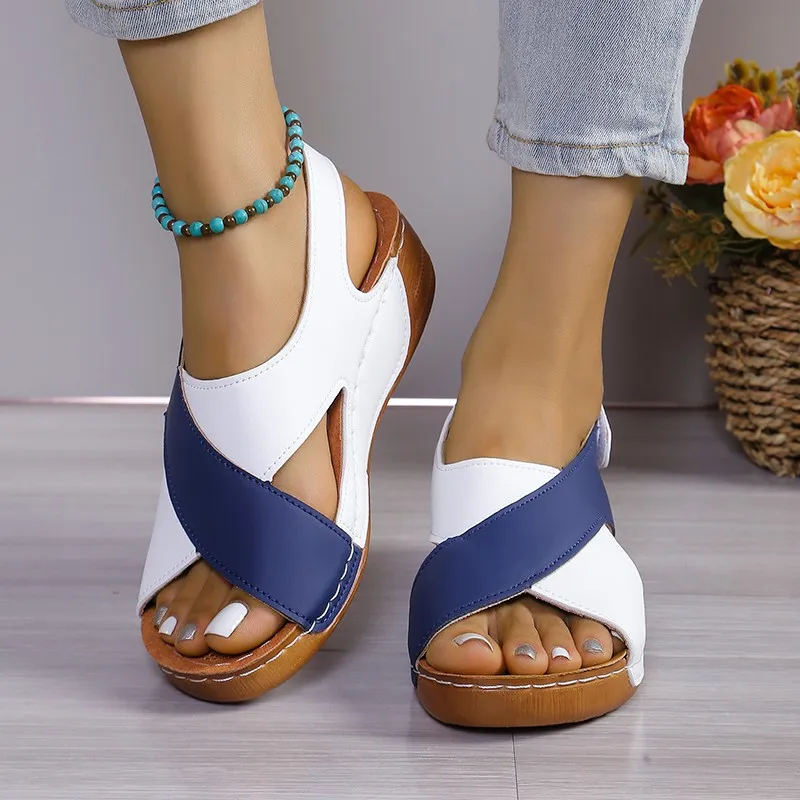 nouvelles femmes contraste couleur sandales à talons compensés été peep orteil chaussures de plage antidérapantes femme plate forme confortable romaine sandalias mujer