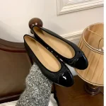 Chaussures de Ballet pour femmes, nouvelles chaussures simples à tête ronde avec nœud, confortables et décontractées, fond plat, bouche peu profonde, 2025