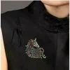 Épingles d'insigne de cheval en strass de luxe ; unisexe ; inspiré vintage ; accessoire de mode idéal pour les fêtes et les événements