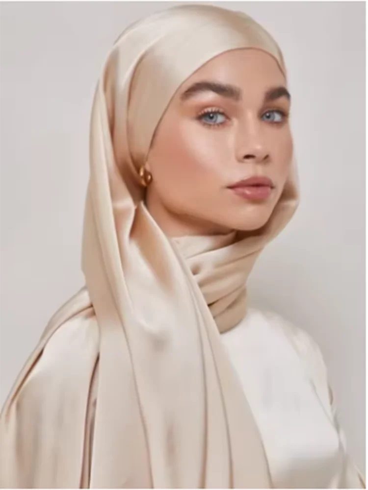 Foulard Hijab en Satin de soie pour femmes musulmanes, voile, châles, médias islamiques, foulard en soie, mode musulmane, vêtements islamiques, Ramadan Foulard Hijab en Satin de soie pour femmes musulmanes, voile, châles, médias islamiques, foulard en soie, mode musulmane, vêtements islamiques, Ramadan