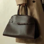 Sac à main Design de ceinture de marque Vintage pour femmes, grande capacité, fourre-tout de luxe en métal argenté, sac à bandoulière en cuir souple