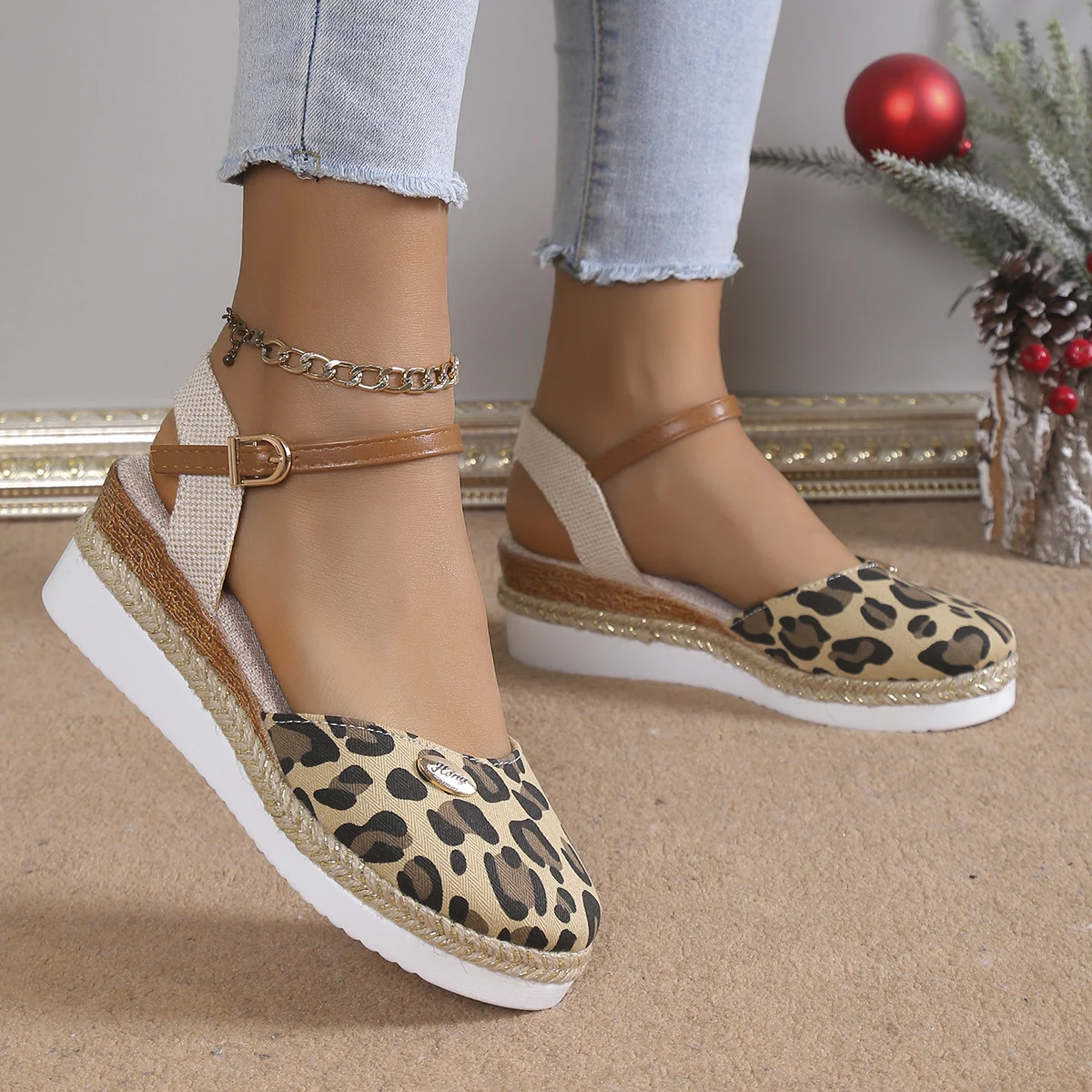 Sandales à Talons Compensés pour Femme, Chaussures de Styliste à Plateforme, Nouvelle Mode d'Été 2024