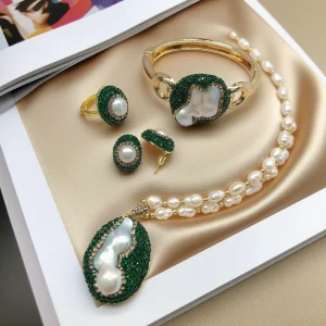 Ensemble de bijoux en cristal de perles d&rsquo;eau douce naturelles pour femmes, Quartz irrégulier Baroque, bracelet complet en strass, bagues, ensembles de colliers à breloques