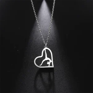 Collier pendentif de gymnastique d&rsquo;amour de gymnastique de couleur argent, pendentif de gymnastique américain à rabat pour femme, bijoux de sport fins en acier inoxydable