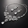 Ensemble de bijoux élégants et exagérés en strass, boucles d&rsquo;oreilles exquises en cristal, collier de luxe brillant pour femmes, bijoux de mariage