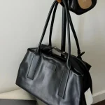 Sac fourre-tout en cuir pour femmes, tendance 2025, Simple, grande capacité, sac à bandoulière latéral, sacs à main et nouveau sac pour femmes