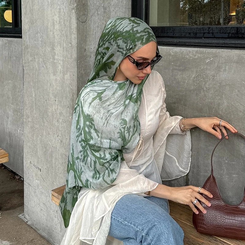 Écharpe hijab en satin imprimé de créateur, châle musulman long, respirant et doux, à la mode