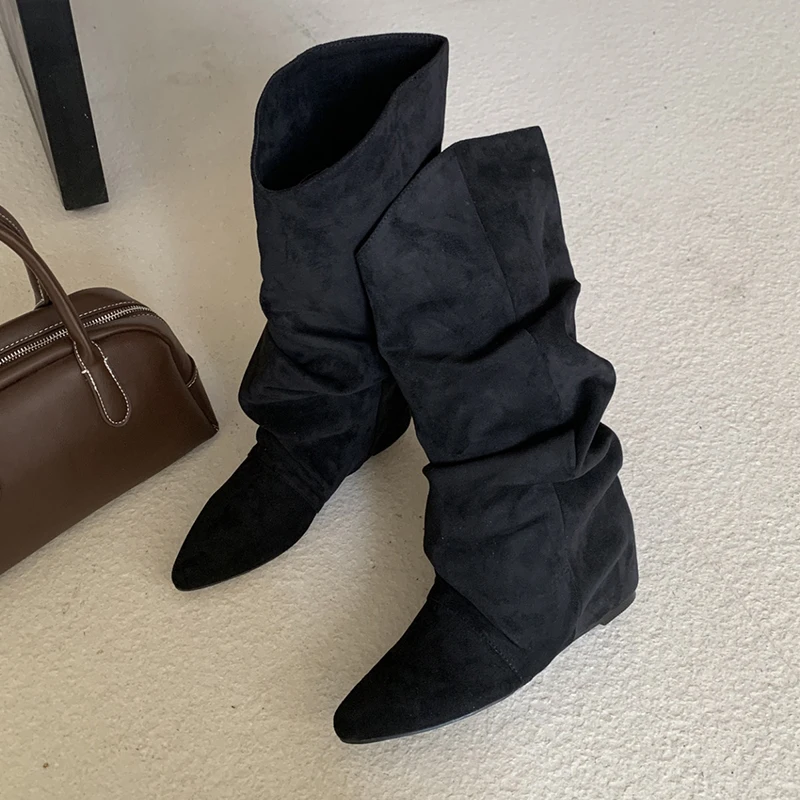 chaussures plates femmes bottes hautes daim bout pointu chaussures de créateur hiver robe de luxe femme 2025 nouvelle mode sexy chelsea botas de mujer