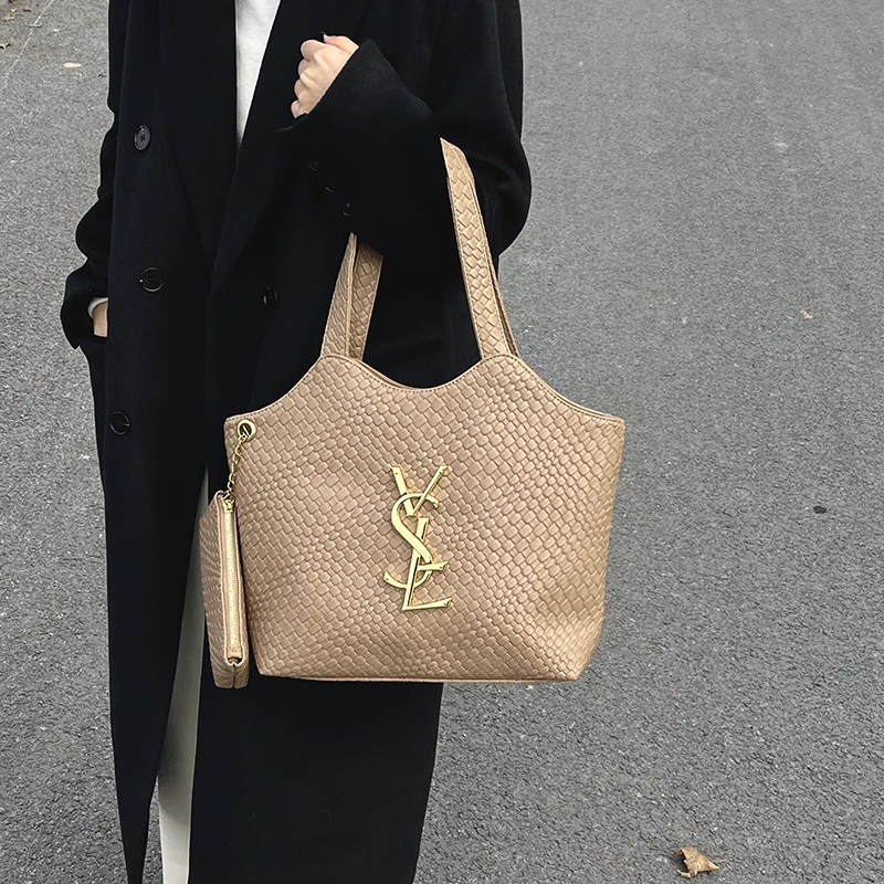 Sac à main fourre-tout en cuir pour femmes, fourre-tout de luxe à la mode, sac à bandoulière classique de styliste élégant pour femmes élégantes Sac à main fourre-tout en cuir pour femmes, fourre-tout de luxe à la mode, sac à bandoulière classique de styliste élégant pour femmes élégantes