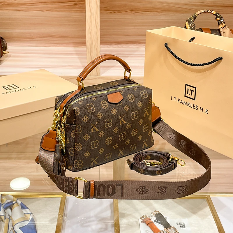 Sac à main pour femmes, sac à bandoulière de styliste, sac d'oreiller à la mode et haut de gamme, nouvelle collection automne et hiver 2025