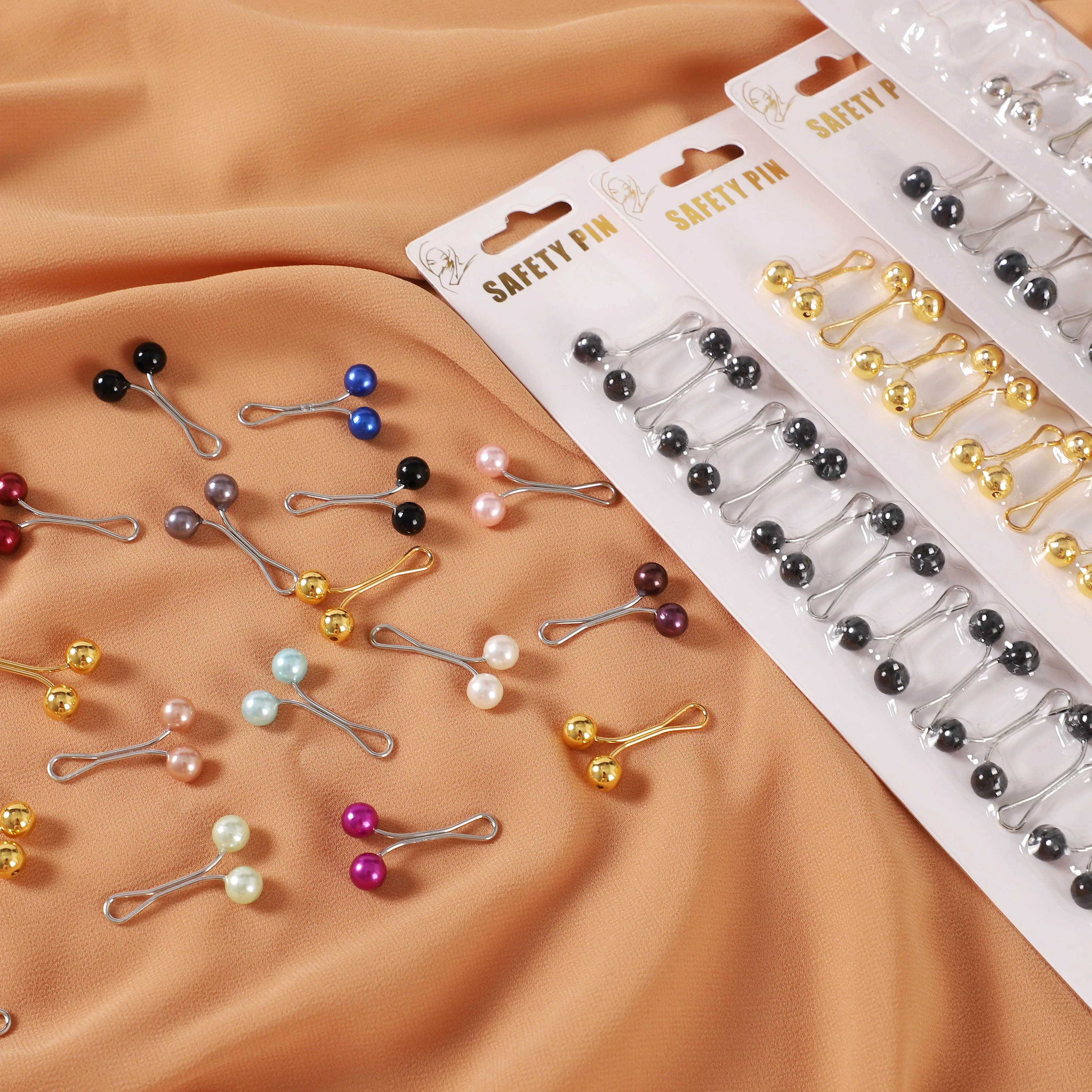 Épingles à clip colorées transparentes sans couture pour femmes musulmanes, épingles à foulard Hijab, épingles en forme de U, document solide islamique pour dames, chaud, 12 pièces/feuille