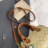 sac à bandoulière design chic – sac à main à bandoulière en cuir pour femme avec sangle réglable et poche avant