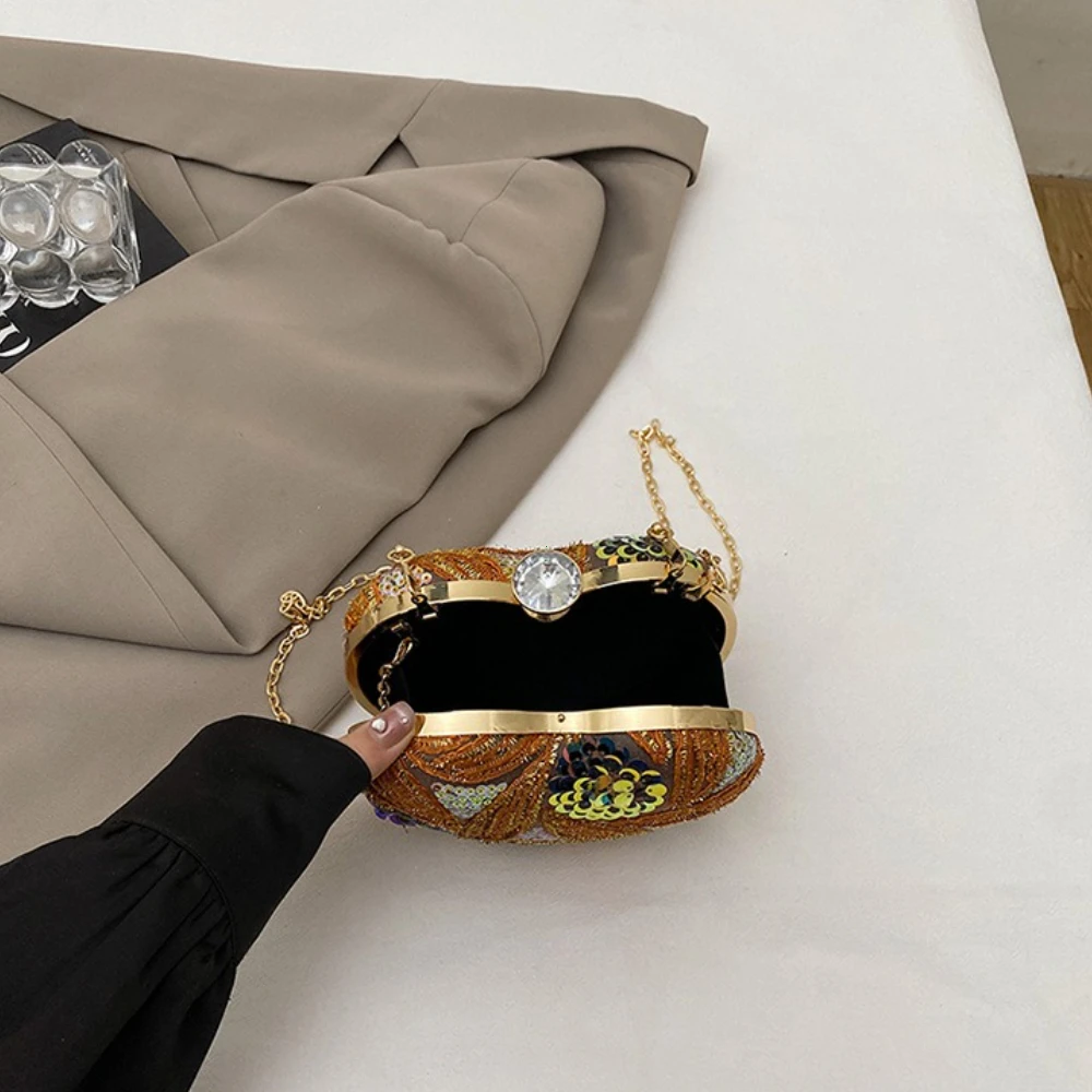 Pochettes de luxe en or pour femmes, sacs de fête, sac à main de soirée de styliste, sac à bandoulière, nouveau sac à main pour dames, 2025
