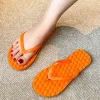 pantoufles à semelles plates de couleur unie, tongs à plateforme de massage lingge, vêtements de plage, sandales d'été pour la maison