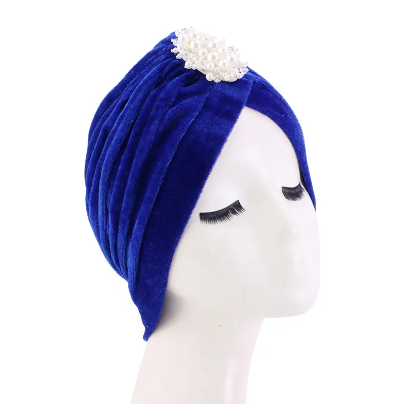 Nouveau femmes velours Turban chapeau perle musulman torsion couleur unie Hijab chimio casquette Vintage femme bandeau élégant foulard bonnets