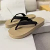 tongs paresseuses pantoufles à fond plat et épais femmes sandales diapositives été dames bord de mer vacances chaussures de plage chaussures de natation 2025