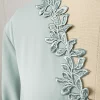 abaya musulman vert robe longue avec broderie de feuilles artistiques pour les femmes recherche d'un mélange de design traditionnel et élégant