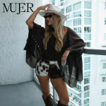 MUJER clouté écharpe Cape femmes chauve-souris à manches larges Poncho Cape femmes mode vacances Capes de femme vêtements d&rsquo;extérieur Cape manteau femmes