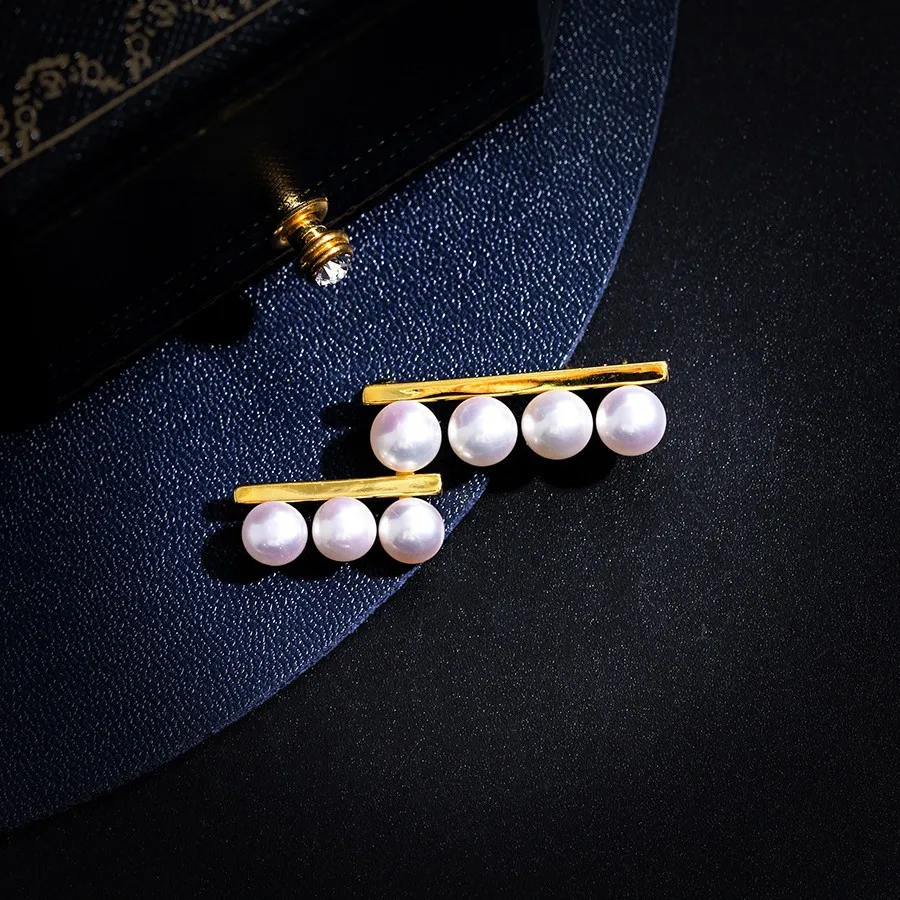 broche en perles élégante et polyvalente, haut de gamme, artisanat de qualité à la mode, accessoire parfait pour toute tenue