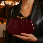 Sacs de luxe Designers Style rétro motif Crocodile bordeaux pochette de forme spéciale dames sac de fête sac à bandoulière sac à bandoulière