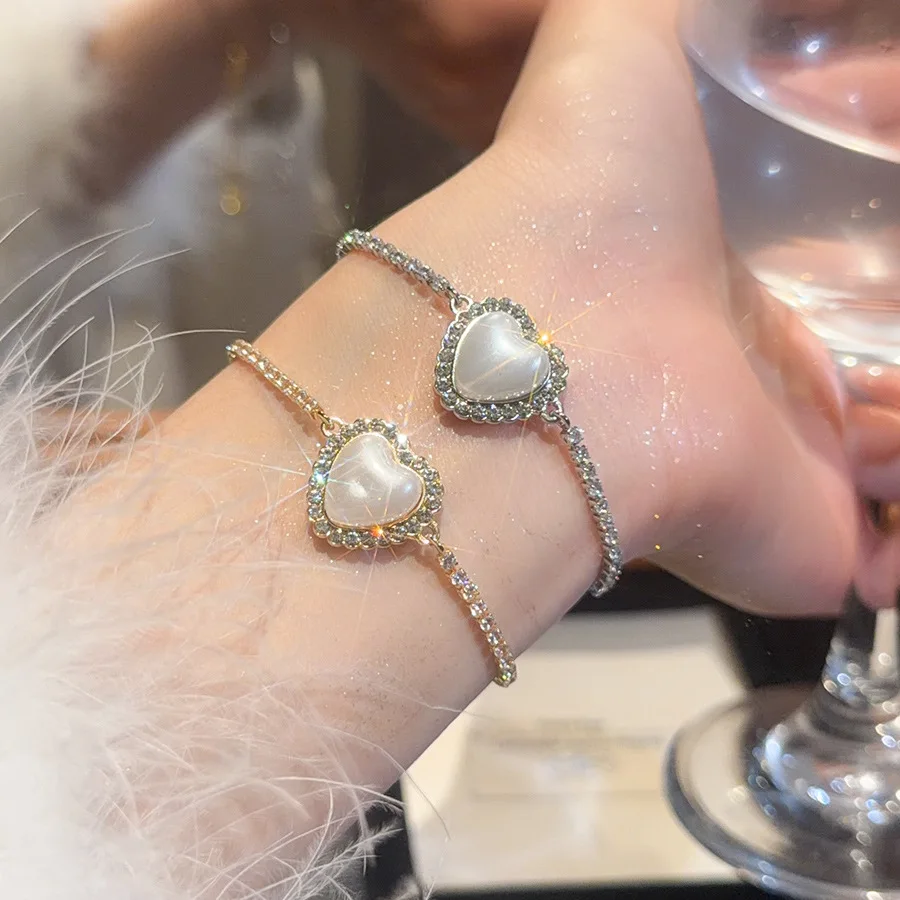 bracelet en perles de cœur pour femmes, avec zircon, élégant et délicat, poignet géométrique scintillant, bijoux à la mode, accessoire à main, 1739