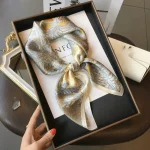 Foulard carré imprimé de luxe à la mode, 70x70cm, ruban de tête souple, Bandana Hijab Simple en Satin