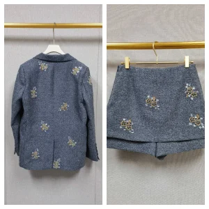 Veste ample grise pour femme, broderie de fleurs à paillettes ou jupe short trapèze, automne et hiver