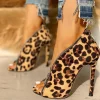 2025 sandales chaussures noires pour femmes grande taille talons d'été bout ouvert nouveau beige grande mode sexy velours filles fermé confort peep