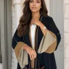 abaya musulman détail de manches de couleur unique adapté aux villes du moyen orient comme du cairo de dubaï idéal pour les fêtes quotidiennes et islamiques
