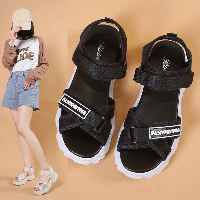sandales de sport pour femmes, nouvelles sandales de plage décontractées à semelles épaisses coréennes pour étudiantes plates, été 2025