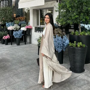 Brillant Satin ouvert Kimono Abaya 2025 Ramadan dubaï luxe caftan musulman Robe pour femmes Islam vêtements Robe Femme Musulmane Brillant Satin ouvert Kimono Abaya 2025 Ramadan dubaï luxe caftan musulman Robe pour femmes Islam vêtements Robe Femme Musulmane