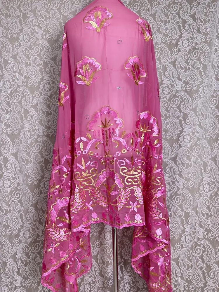 Écharpe Hijab musulmane africaine, vente en gros, 2m x 1m, châle en mousseline de soie traditionnel Floral élégant et respirant, bon marché pour femmes, prière afrique Écharpe Hijab musulmane africaine, vente en gros, 2m x 1m, châle en mousseline de soie traditionnel Floral élégant et respirant, bon marché pour femmes, prière afrique