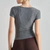 t shirt de sport confortable à manches courtes, couleur chair, décontracté, sensation haut de gamme, cintré à la taille et amincissant, fitness pour femmes