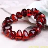 bracelet en ambre rouge pour femmes et hommes, perles d'ambre de sang naturel baltique, élastique, triangle, accessoires bijoux