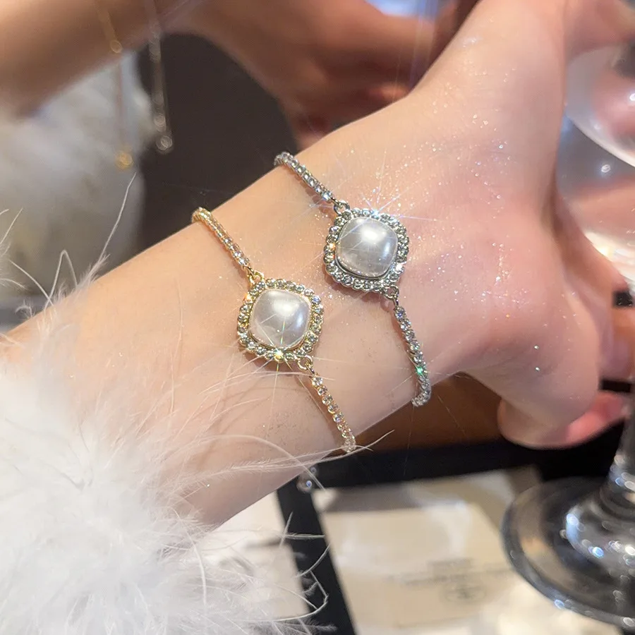 bracelet en perles de cœur pour femmes, avec zircon, élégant et délicat, poignet géométrique scintillant, bijoux à la mode, accessoire à main, 1739