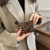 sac à main en cuir pu personnalisé et à la mode compact et portable pour femmes, petit sac carré nouveau style bolsas de mujer
