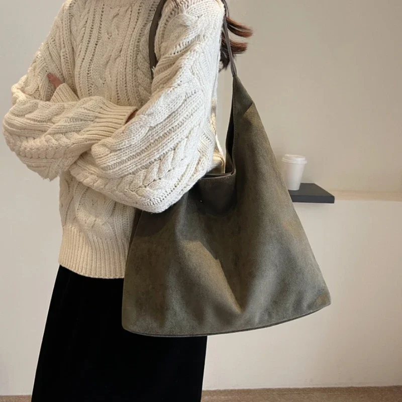 Sac à main Vintage en daim pour femmes, sac à bandoulière de grande capacité, couleur unie, Simple, décontracté, sac de banlieue rétro, automne et hiver