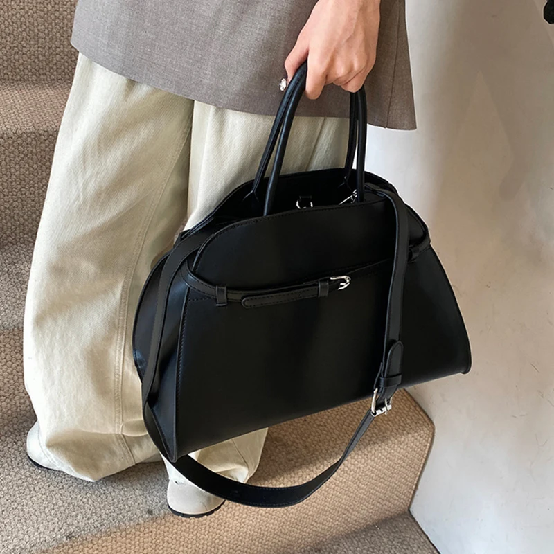 sac à main design de ceinture de marque vintage pour femmes, grande capacité, fourre tout de luxe en métal argenté, sac à bandoulière en cuir souple